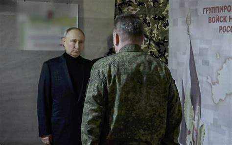 Putin rallies his troops with 2nd Ukraine visit in 2 months